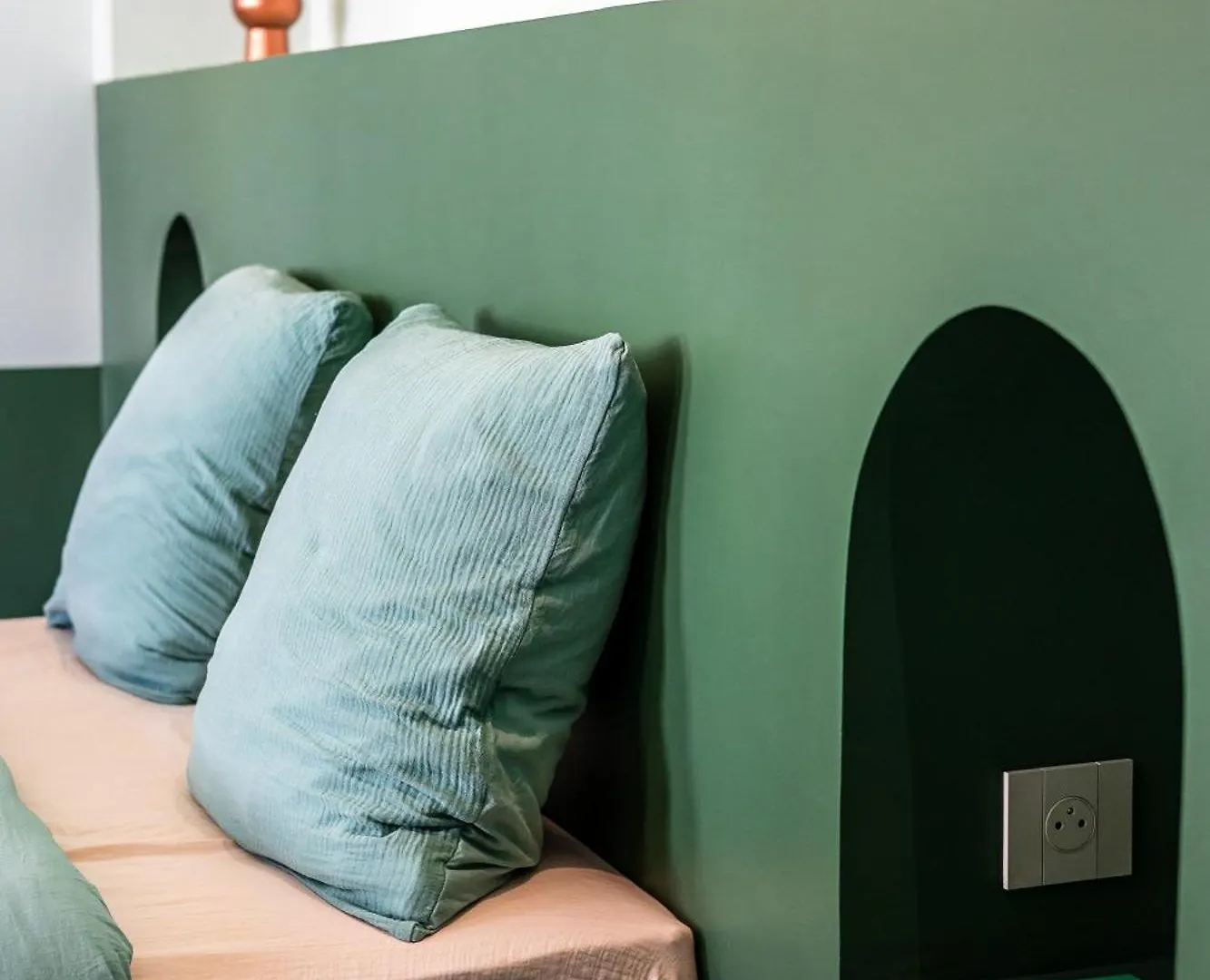 Bed & Breakfast La Re-Source, Propriete Ideale Pour Seminaires Et Reunions Alleins